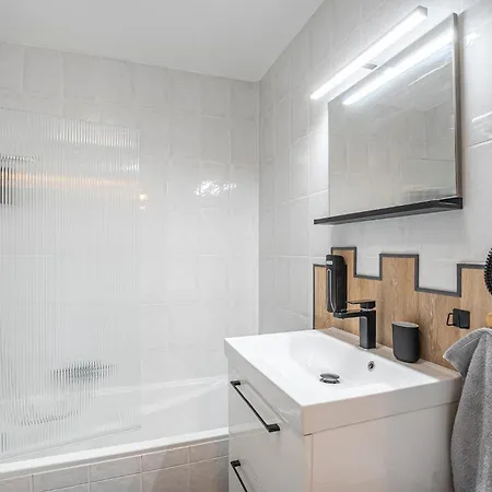 Le Cookie - 4 Pers' - 2 Lits - Gare 50m - Parking Apartment *
