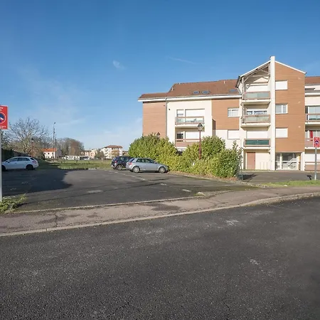 Apartment Le Cookie - 4 Pers' - 2 Lits - Gare 50m - Parking